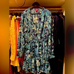 Very flattering and super comfortable dress